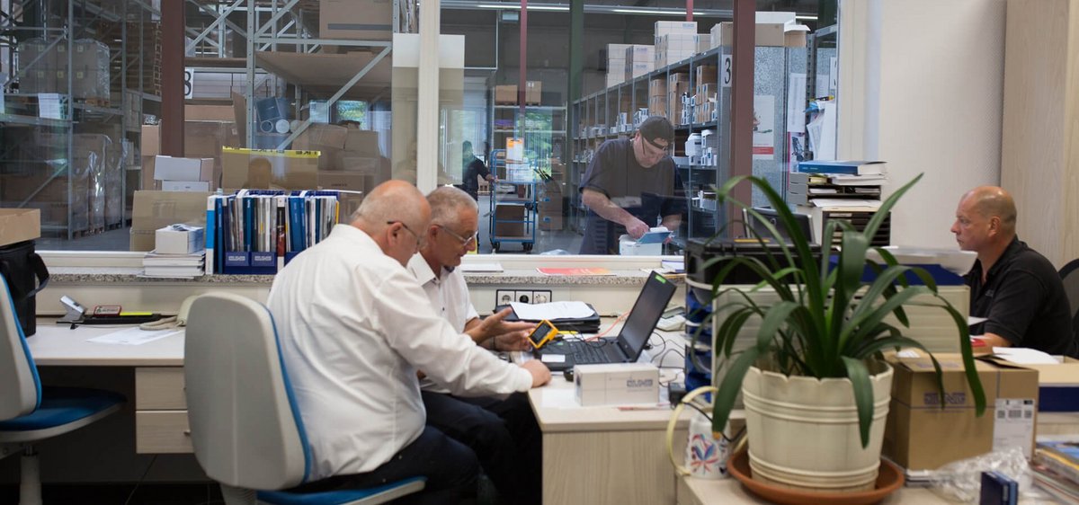 Unternehmen zu sehen ist ein Bild des Büros